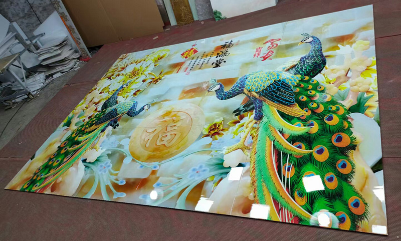 电视墙瓷砖_福满堂_玉雕孔雀_花开富贵
